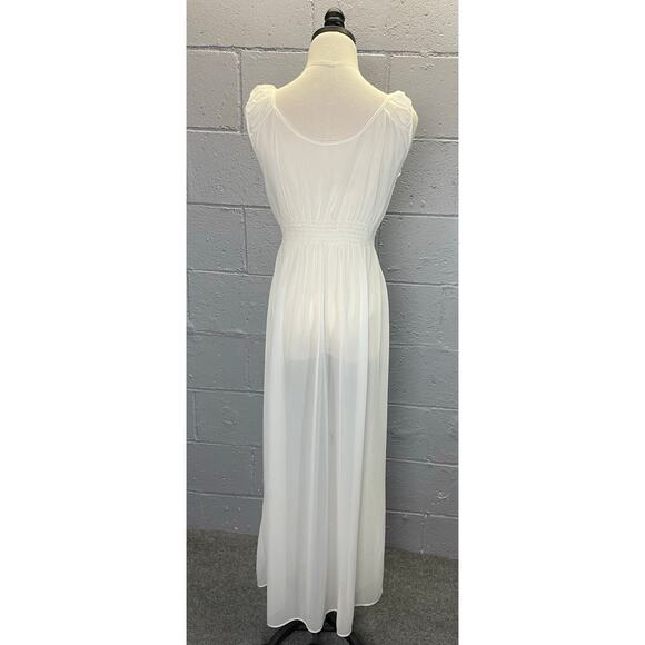 Vintage 1950s Sheer White Nylon NIghtgown Heart Applique Valentine Medium - Picture 8 of 10